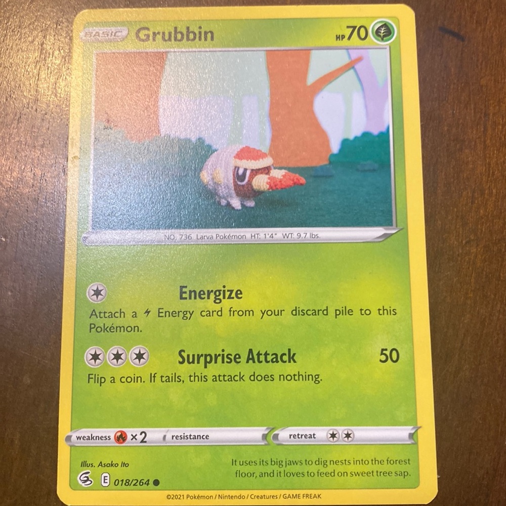 👗👗👗 Grubbin Pokémon Card 70 👗👗👗